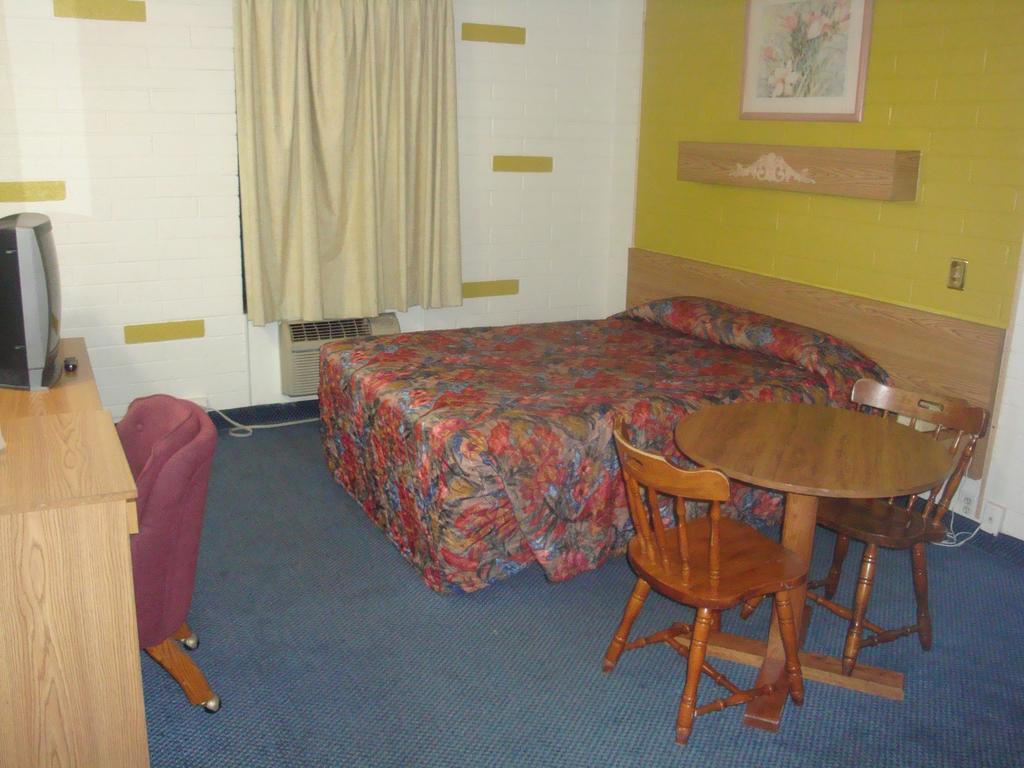 Travelers Inn Lake Havasu Lake Havasu City Habitación foto